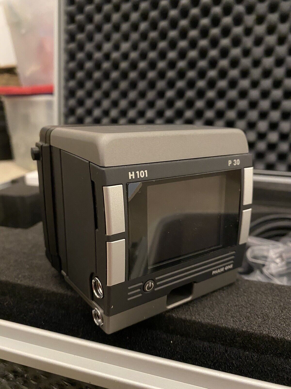 Hasselblad H series Phase One P30+ Digital Back And Case!