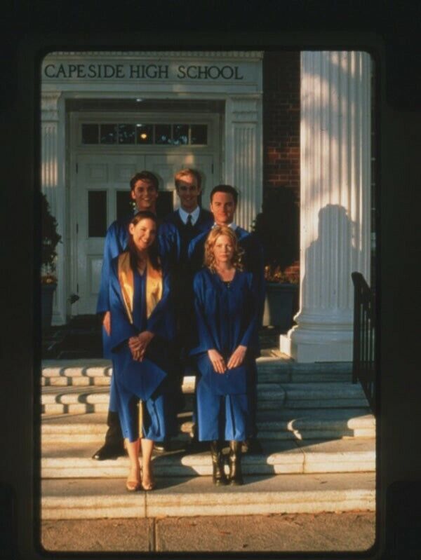 Dawson's Creek Katie Holmes Cast Graduation Pose Original 35mm Transparency