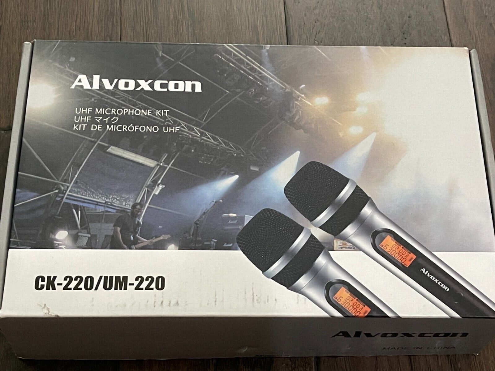 Alvoxcon Uhf Wireless Microphone System Kit Ck-220 Um-220 Opened Original Box