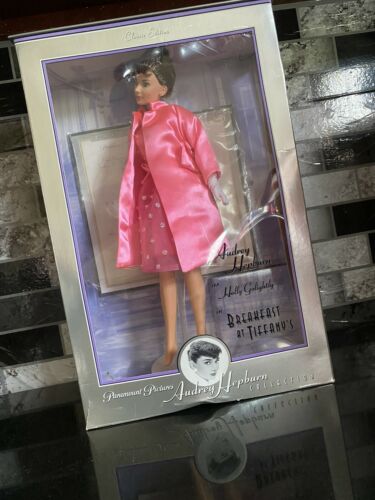 1998 Audrey Hepburn “Breakfast at Tiffany’s” classic edition Collectors