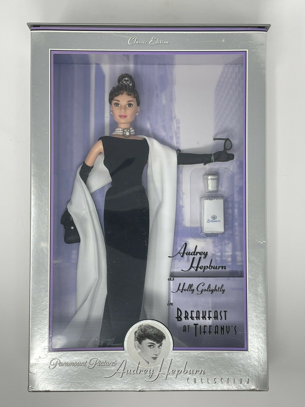 Audrey Hepburn As Holly Golightly In Breakfast At Tiffany’s Doll 20355