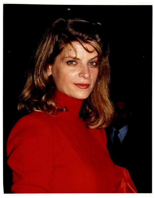 Kirstie Alley Candid Headshot Red Lips Sweater Vivid Vintage 8x10 Color Photo
